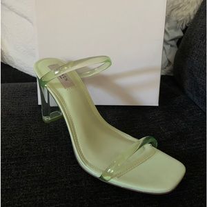 Steven New York ladies mint green heels size 10